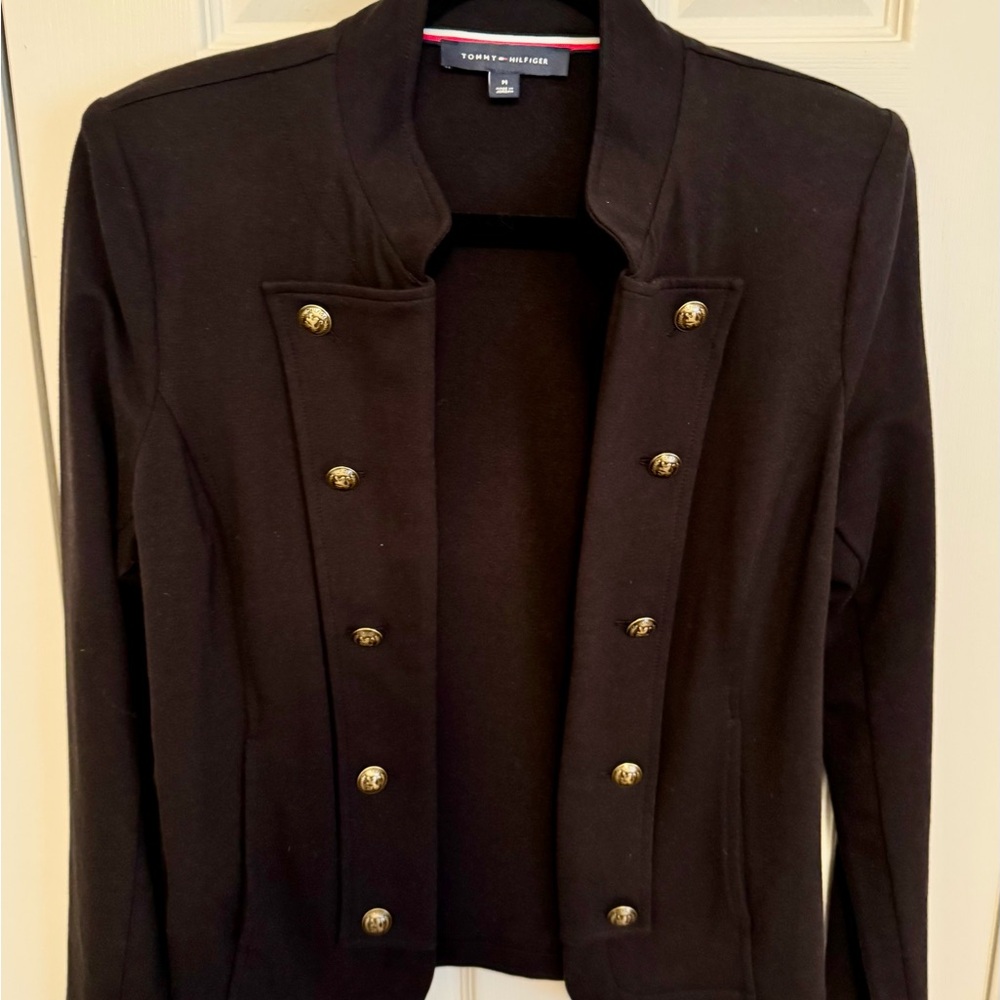Tommy Hilfiger Black Blazer with Structured Design